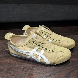 Onitsuka Tiger Asics Slip On Shoe